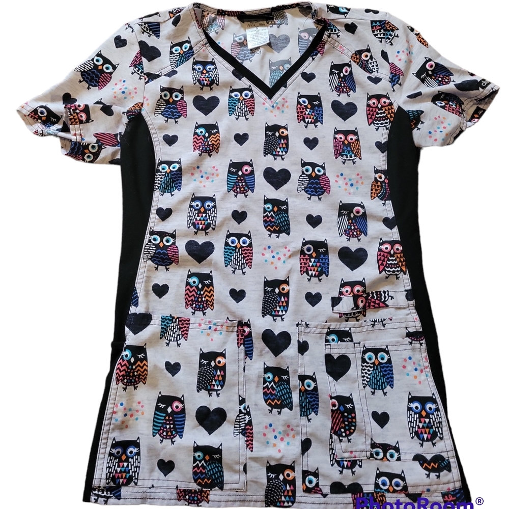 Cherokee owl scrub top